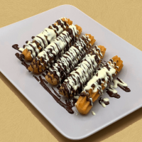 Churros B&W Bo&Go Santiago de Compostela plato